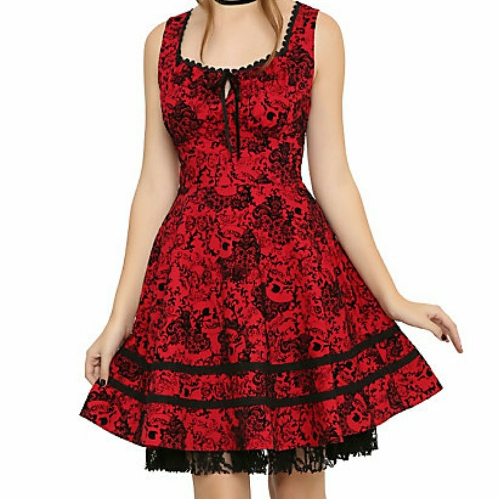 HOT TOPIC FLOCKED FILIGREE SKULL DRESS